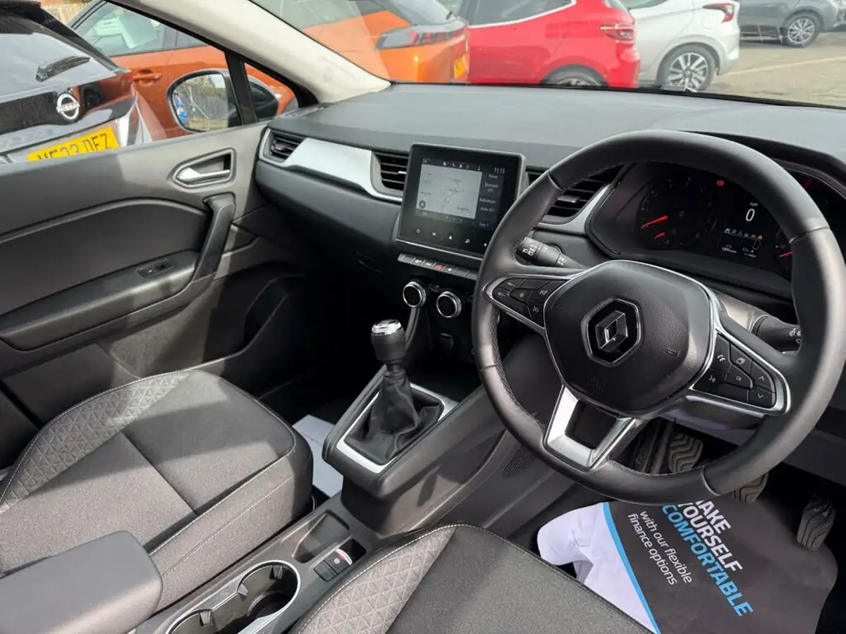 2024-renault-captur-10-tce-evolution-big-12