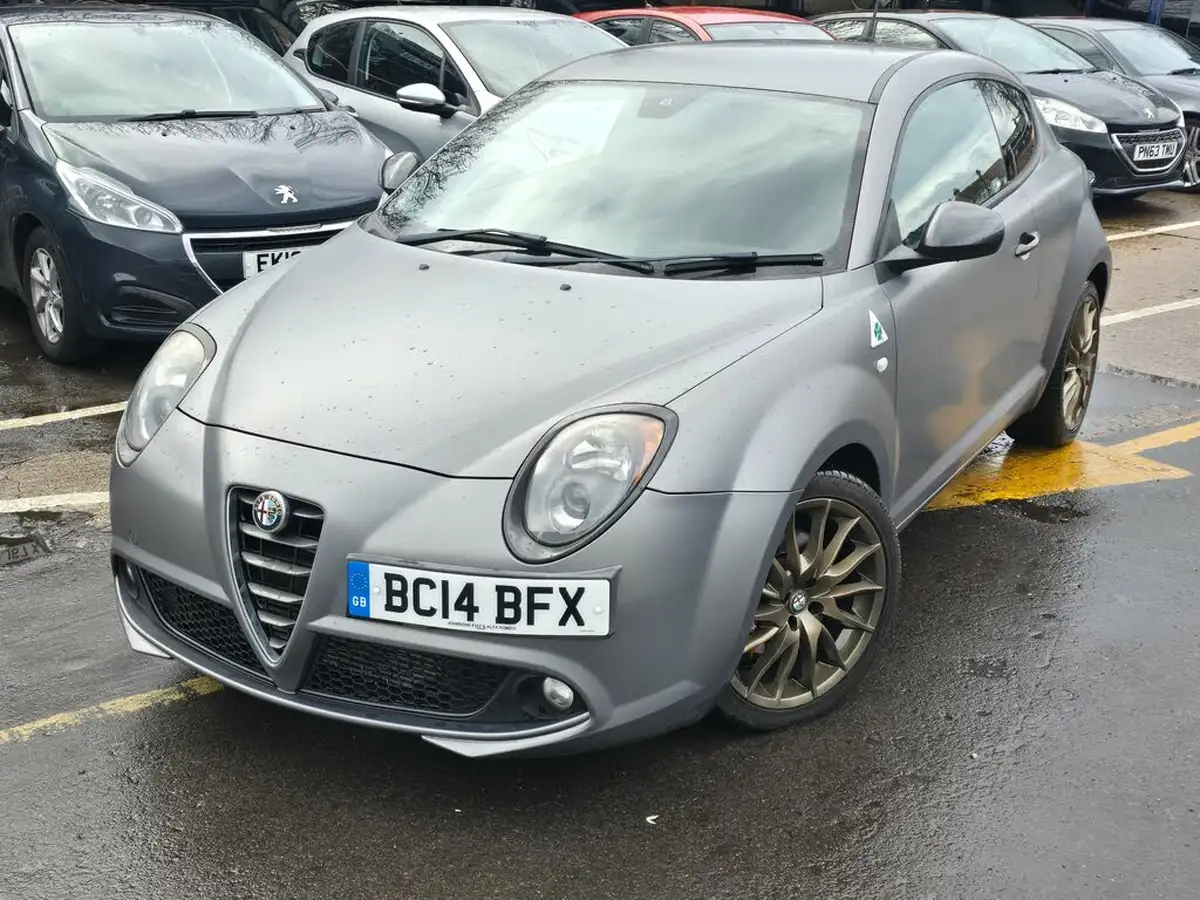 2014-alfa-romeo-mito-14-quadrifoglio-verde-alfa-tct-big-36