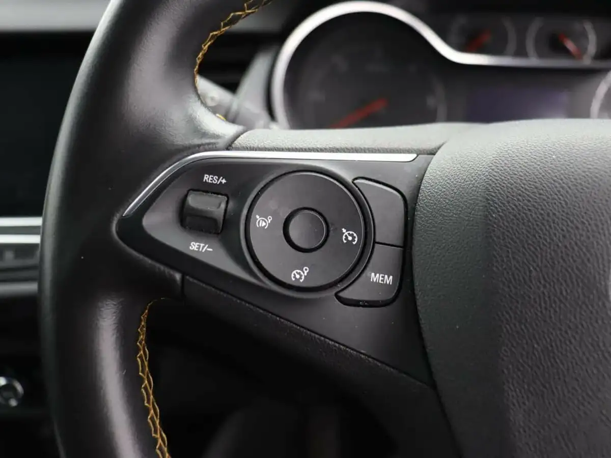 2018-vauxhall-crossland-x-16-tech-line-nav-120ps-big-21
