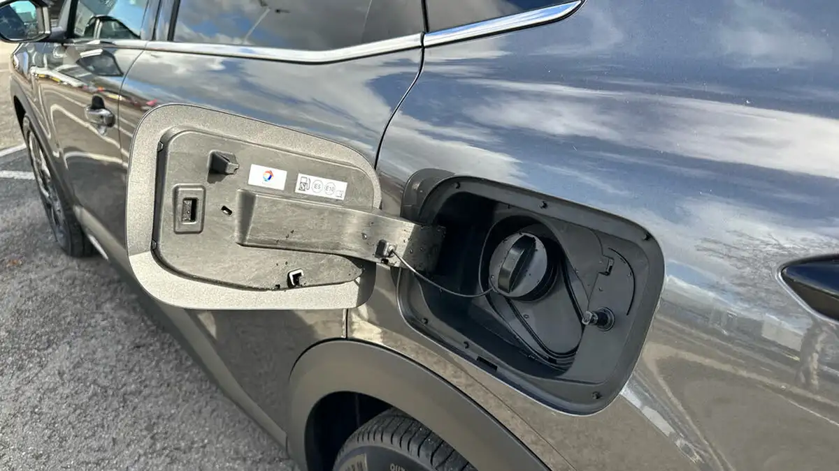 2024-citroen-c4-x-12-puretech-max-130ps-ss-eat8-big-48
