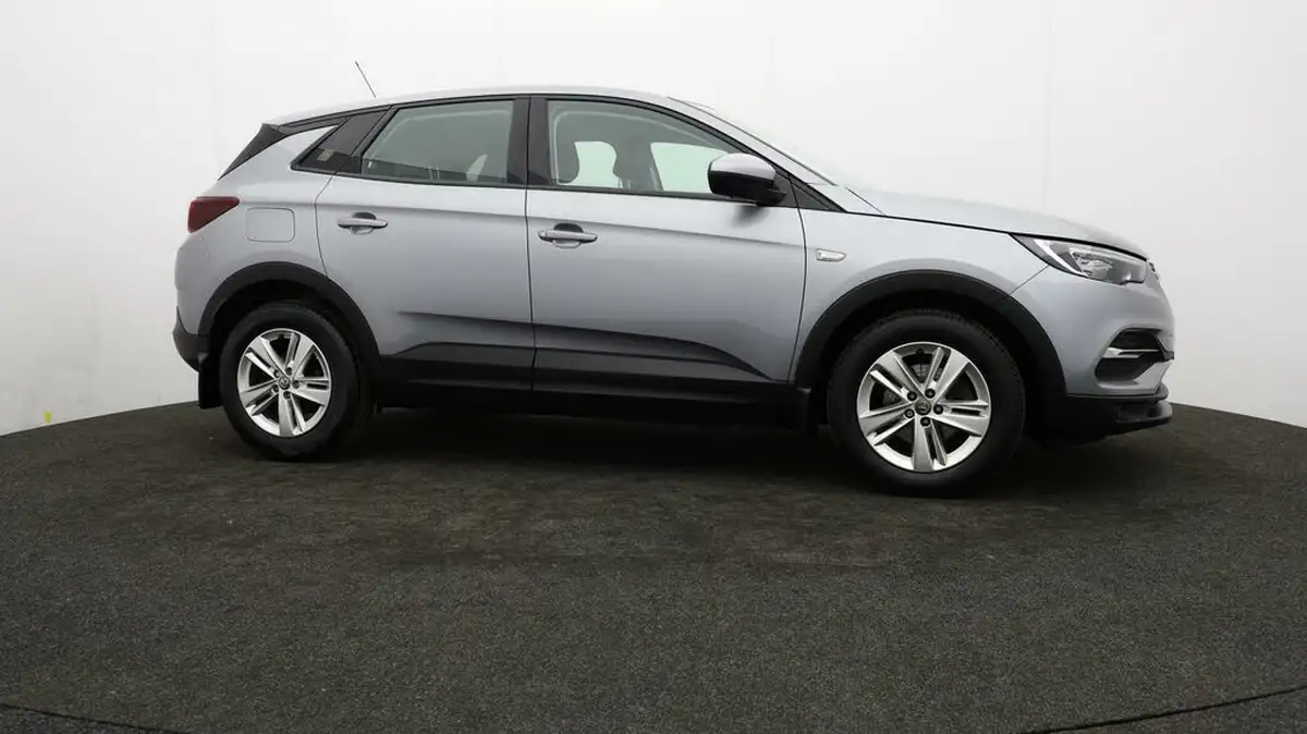 2020-vauxhall-grandland-x-12-se-big-29