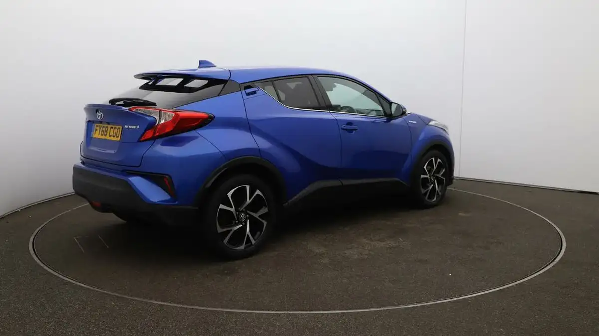 2018-toyota-c-hr-18-vvt-i-design-big-46