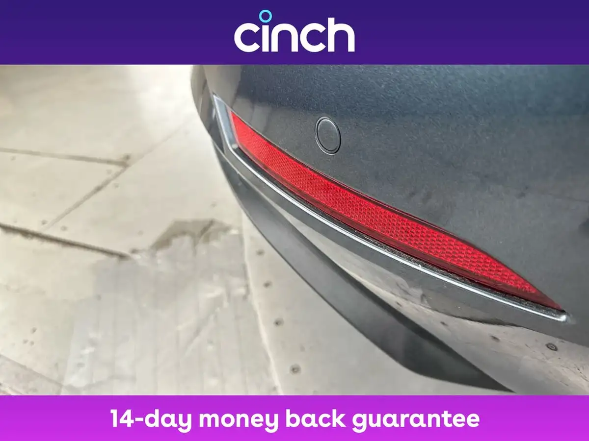 2021-seat-leon-14-e-hybrid-fr-sport-hatchback-big-34
