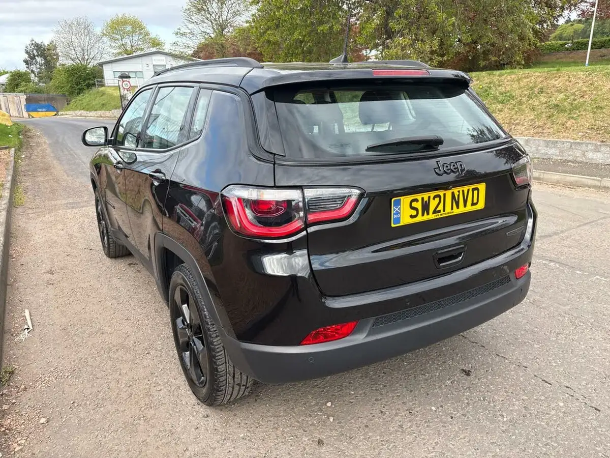 2021-jeep-compass-14-multiair-ii-night-eagle-big-9