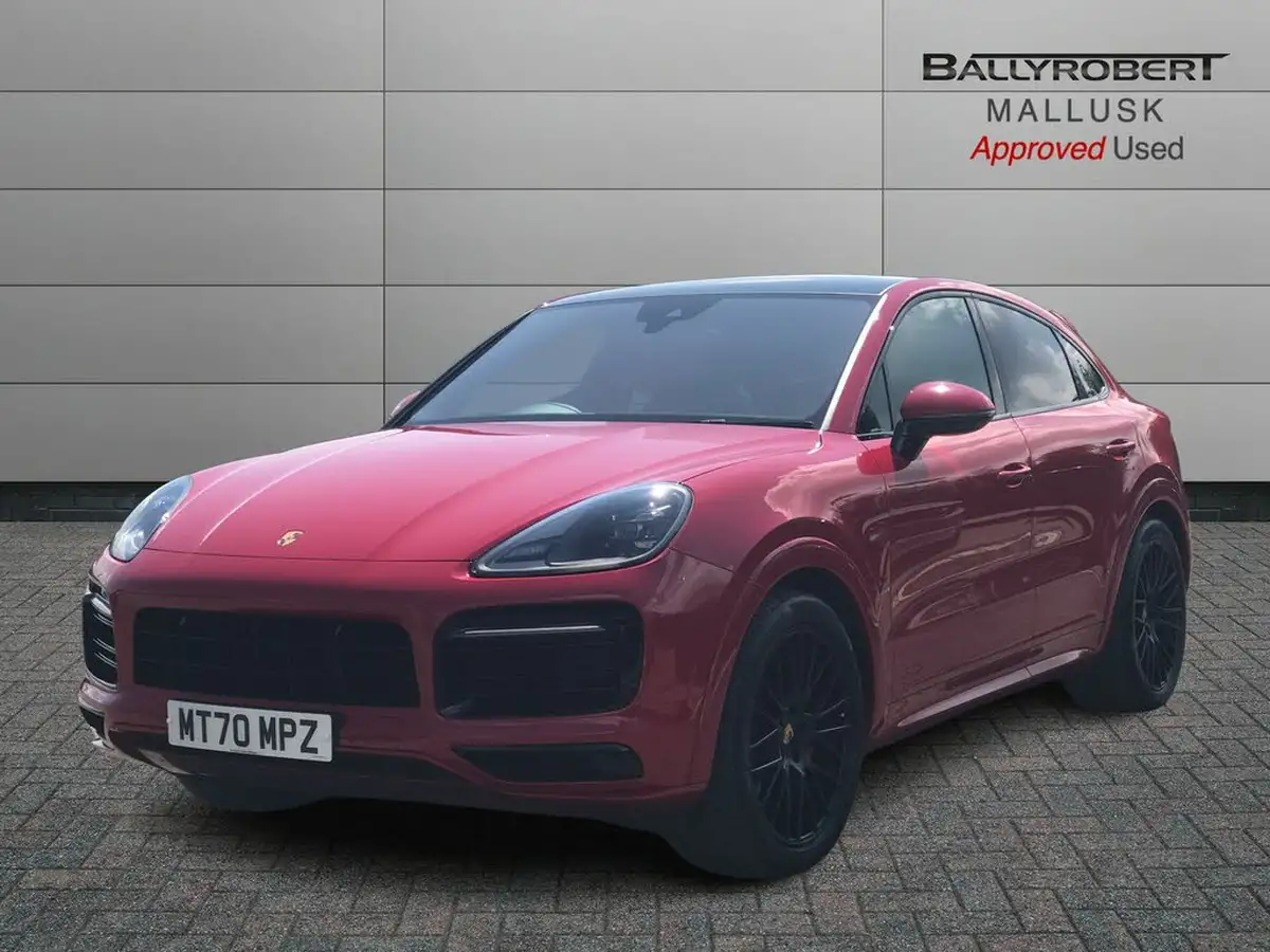 2021-porsche-cayenne-40-v8-gts-coupe-big-13