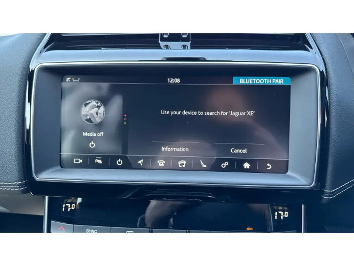 2019-jaguar-xe-20d-r-sport-180ps-auto-big-21