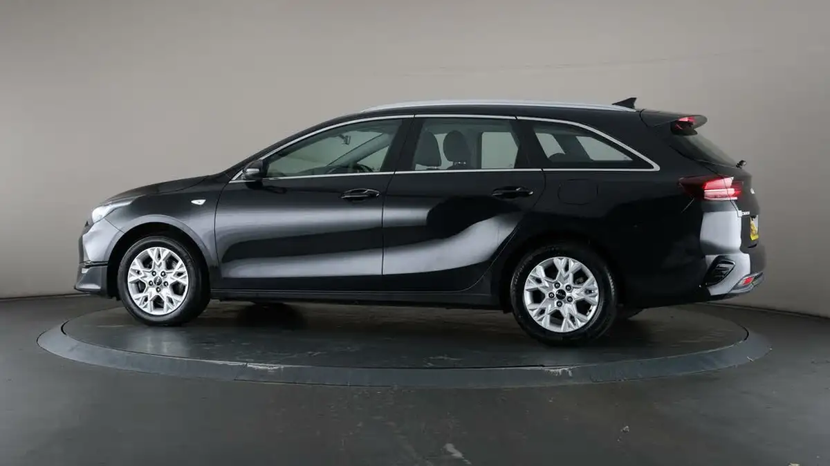 2023-kia-ceed-15-t-gdi-2-158bhp-sportswagon-big-68