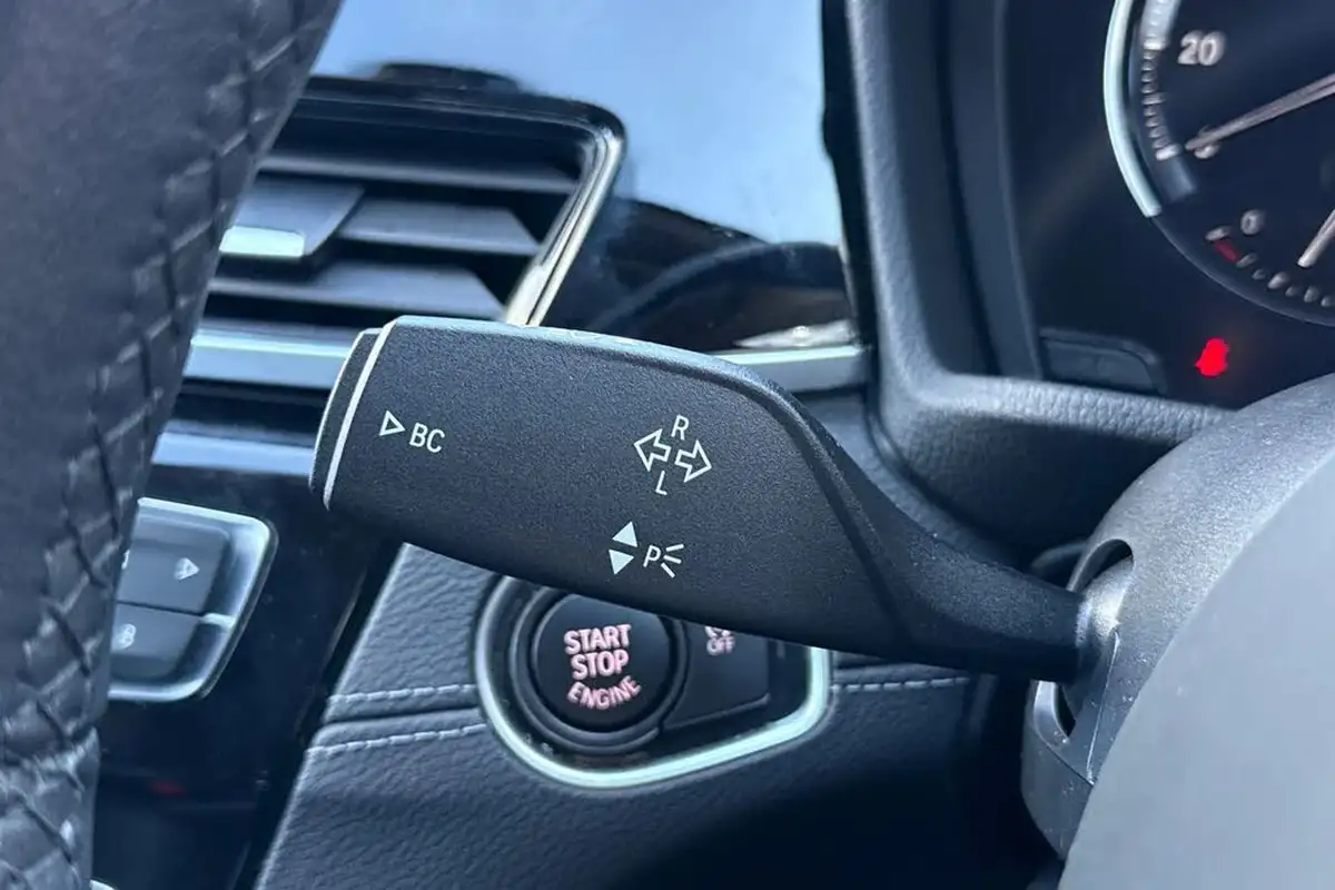 2022-bmw-x1-20-xdrive20i-xline-big-31