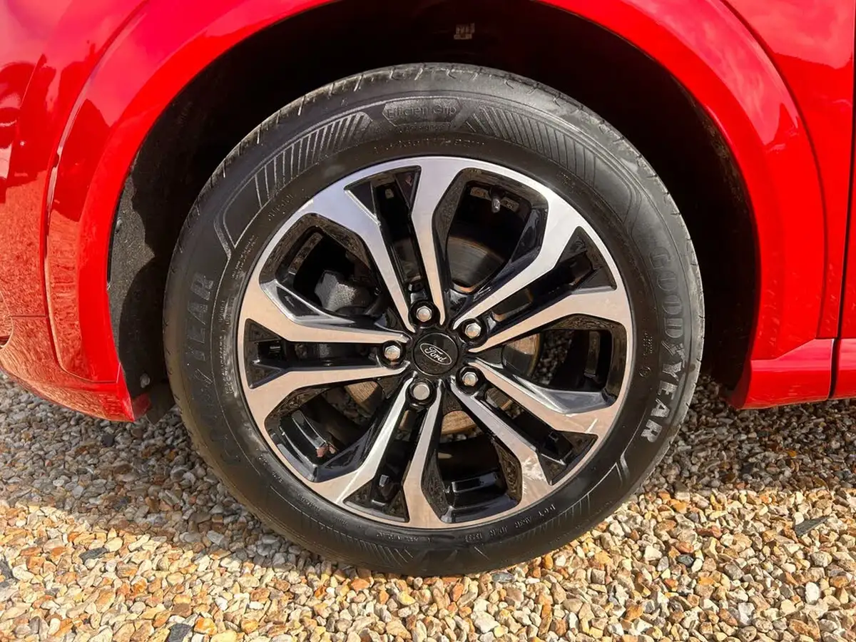 2023-ford-puma-suv-10-st-line-125ps-big-13