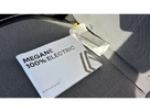 2023-renault-megane-e-tech-e-techno-small-18