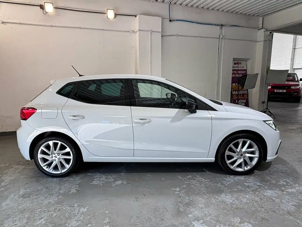 2024-seat-ibiza-10-tsi-fr-95ps-big-8