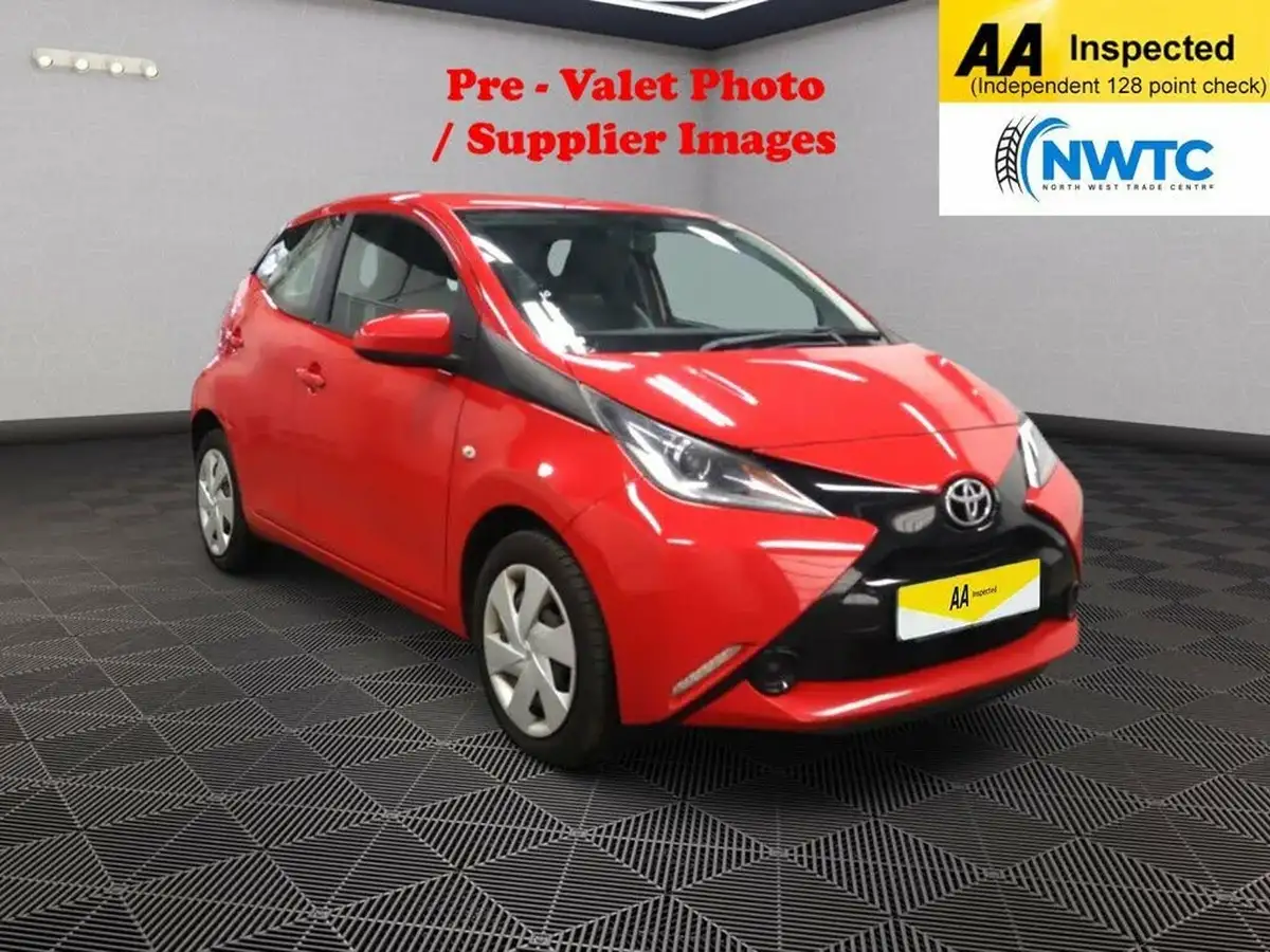 2018-toyota-aygo-10-vvt-i-x-play-71bhp-5d-big-0