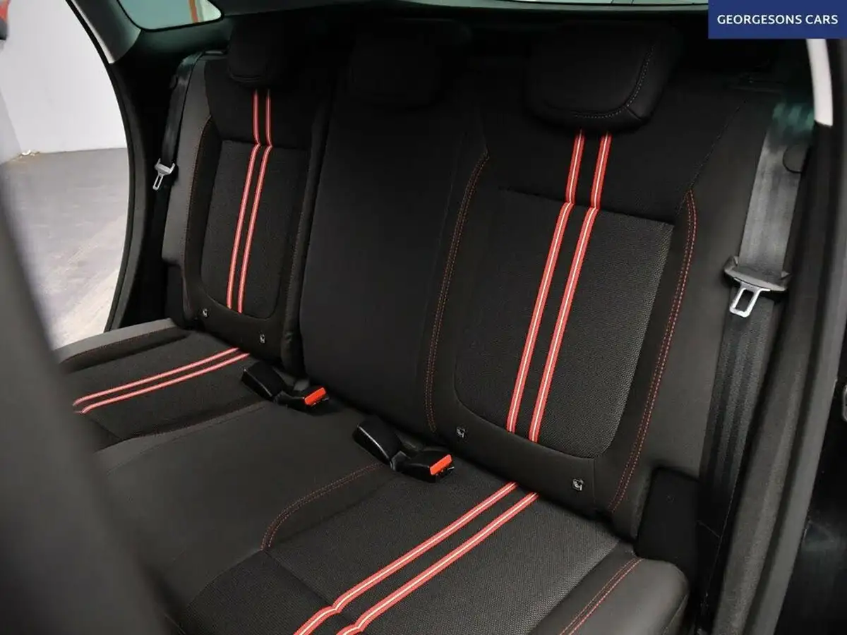 2022-vauxhall-crossland-12-gs-line-110ps-big-17