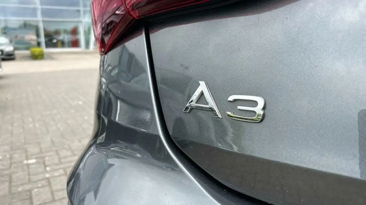 2021-audi-a3-15-35-tfsi-s-line-sportback-5d-tronic-big-18