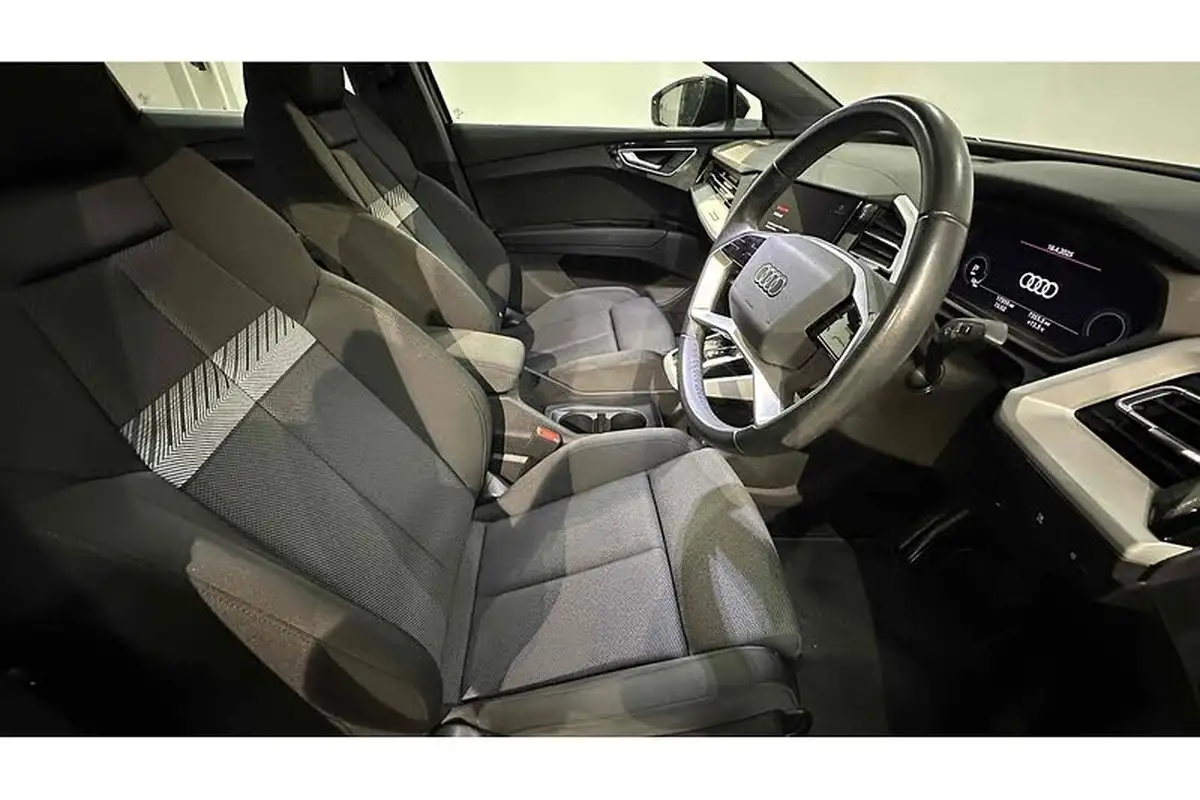 2023-audi-q4-e-tron-35e-sport-station-wagon-big-24