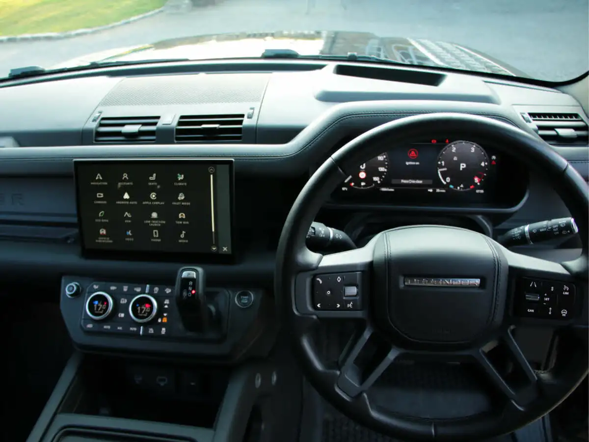 2023-land-rover-110-defender-30-d300-hard-top-x-dynamic-hse-110-big-74