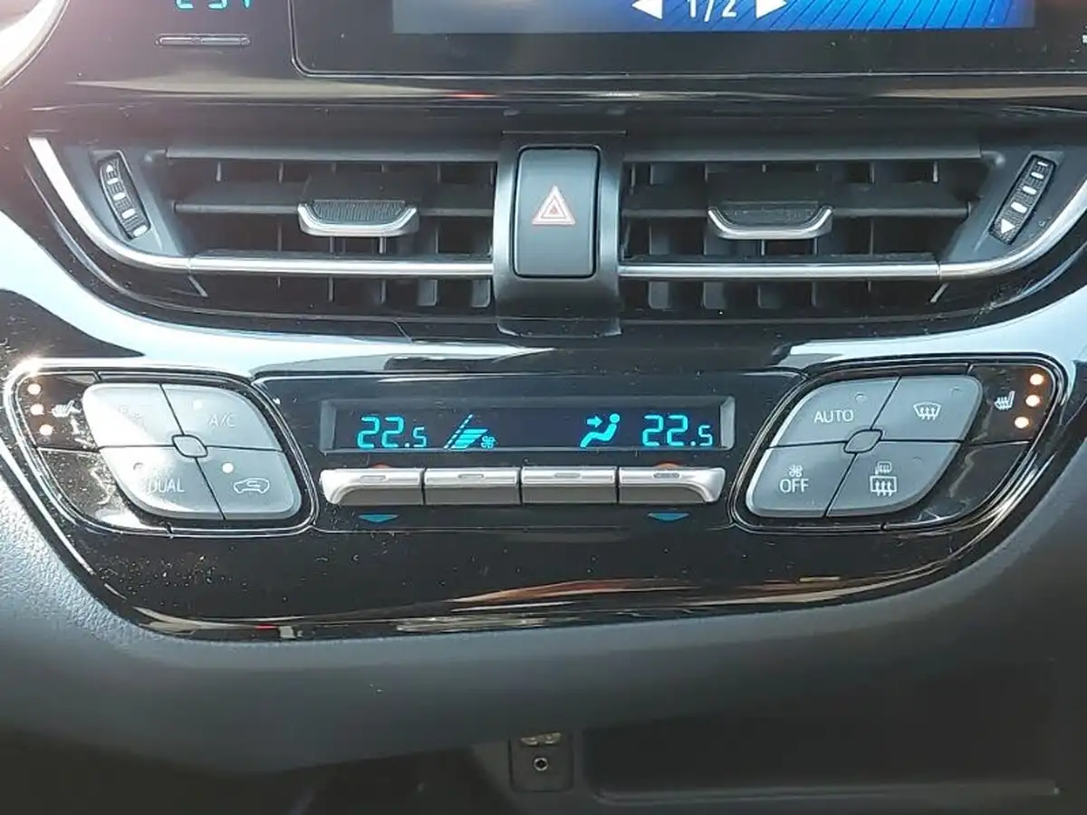 2018-toyota-c-hr-18-vvt-i-dynamic-big-14