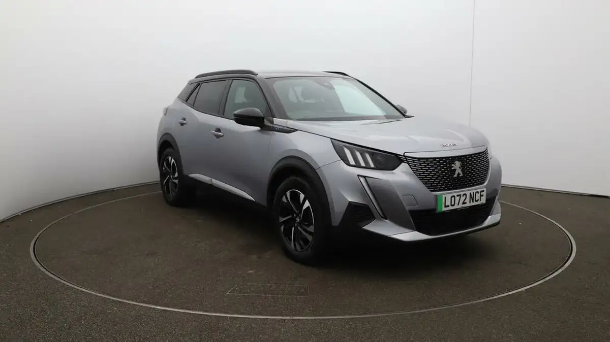 2023-peugeot-2008-suv-e-gt-136bhp-50kwh-station-wagon-big-36