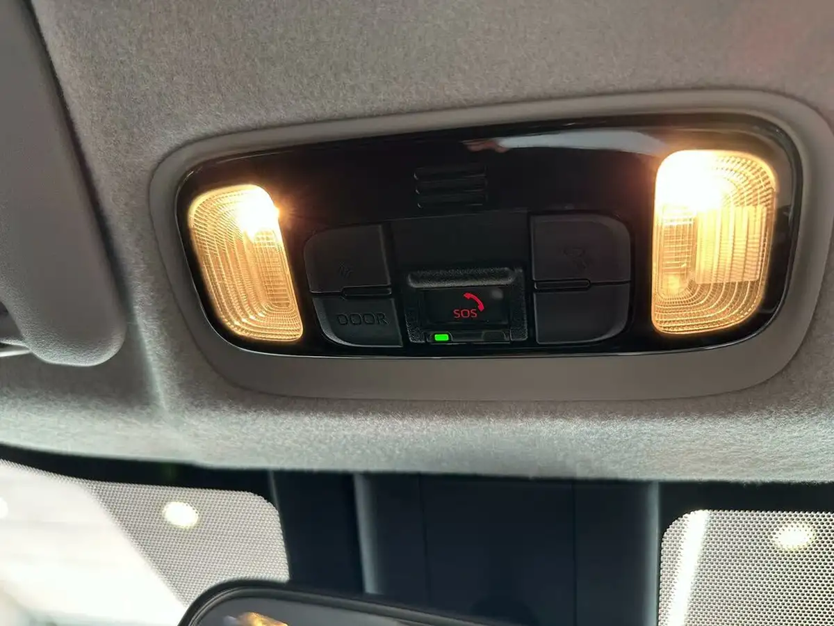 2023-mazda-mazda2-15-agile-big-13