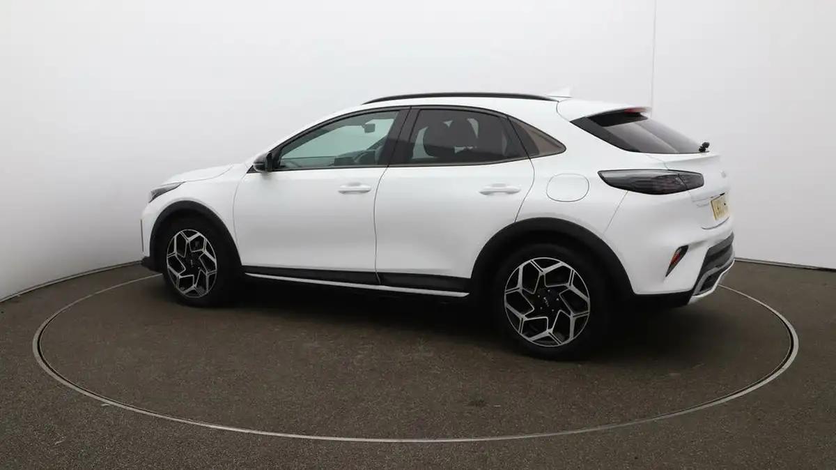 2023-kia-xceed-15-t-gdi-gt-line-158bhp-big-40