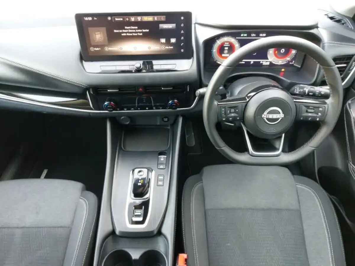 2023-nissan-qashqai-15-n-connecta-big-2