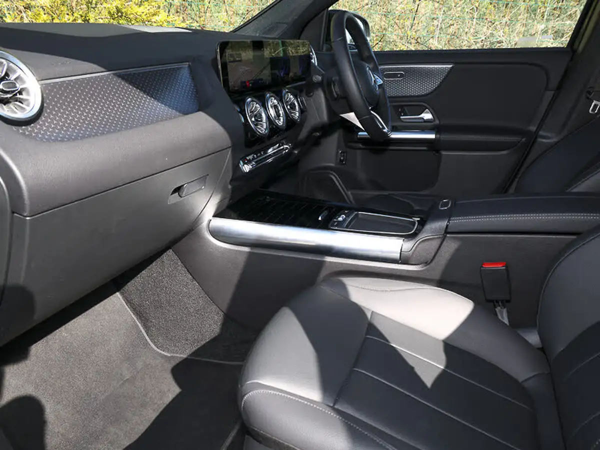 2024-mercedes-benz-eqa-e-eqa-250-sport-executive-big-4
