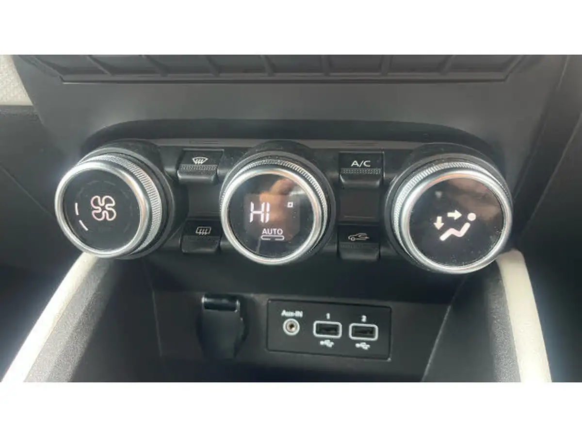 2020-renault-clio-10-tce-s-edition-100bhp-big-24