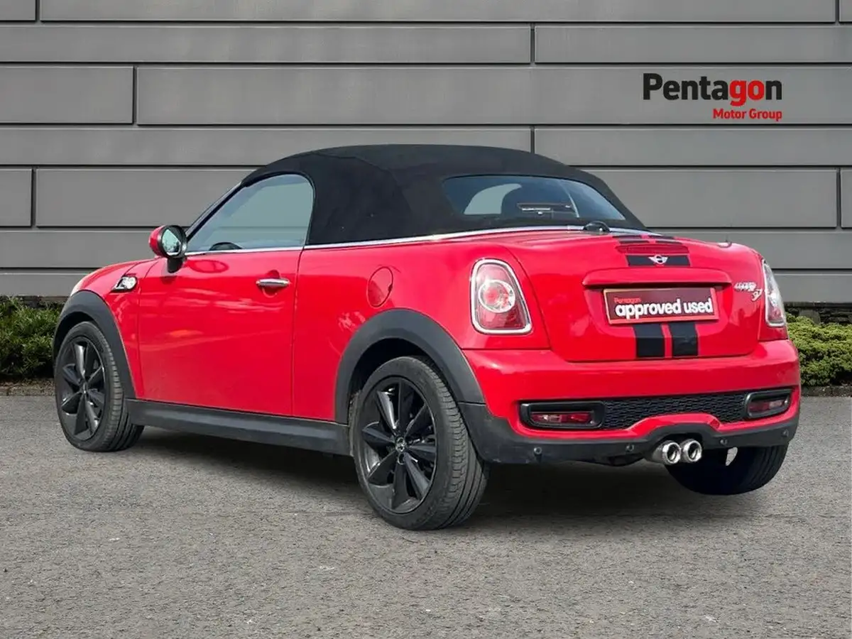 2013-mini-roadster-20td-cooper-sd-big-1