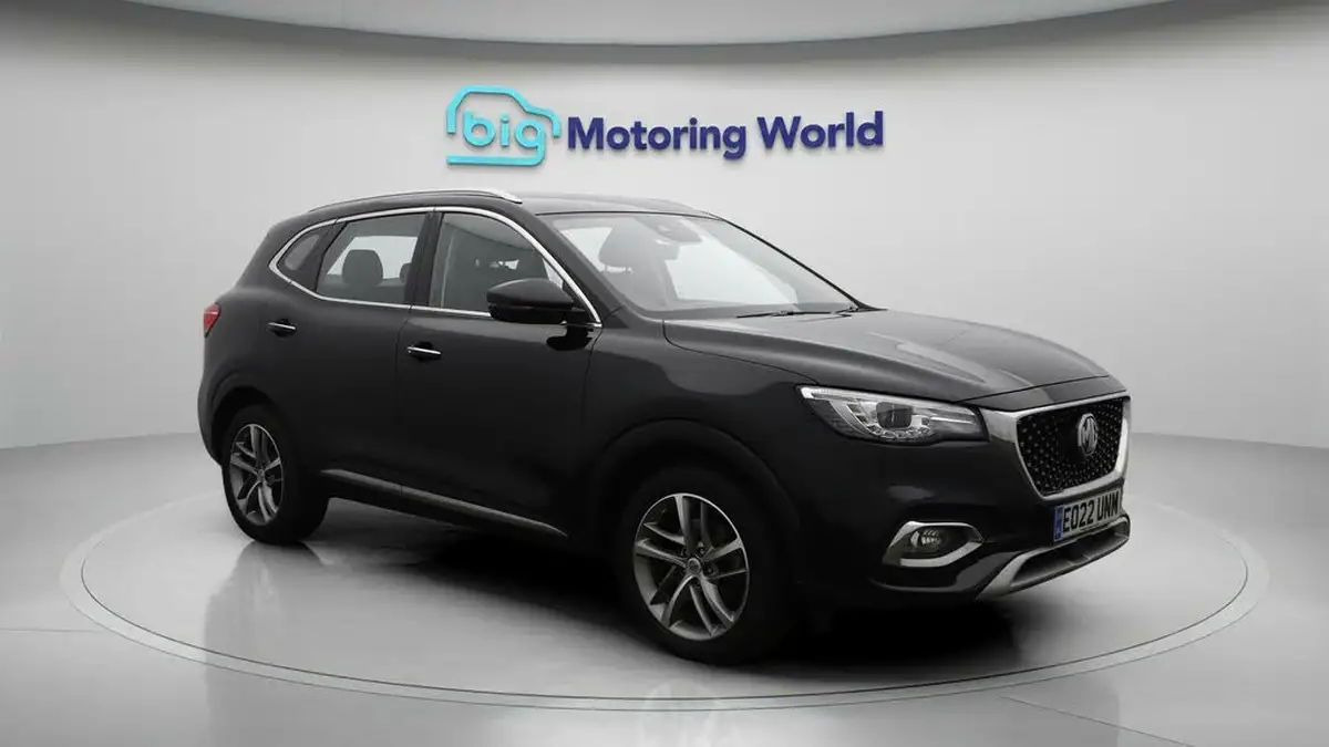 2022-mg-hs-15t-gdi-excite-162ps-big-1