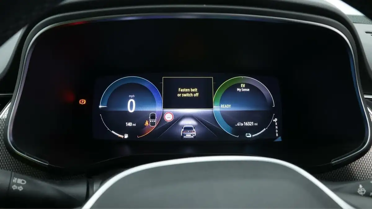 2022-renault-arkana-16-s-edition-big-10