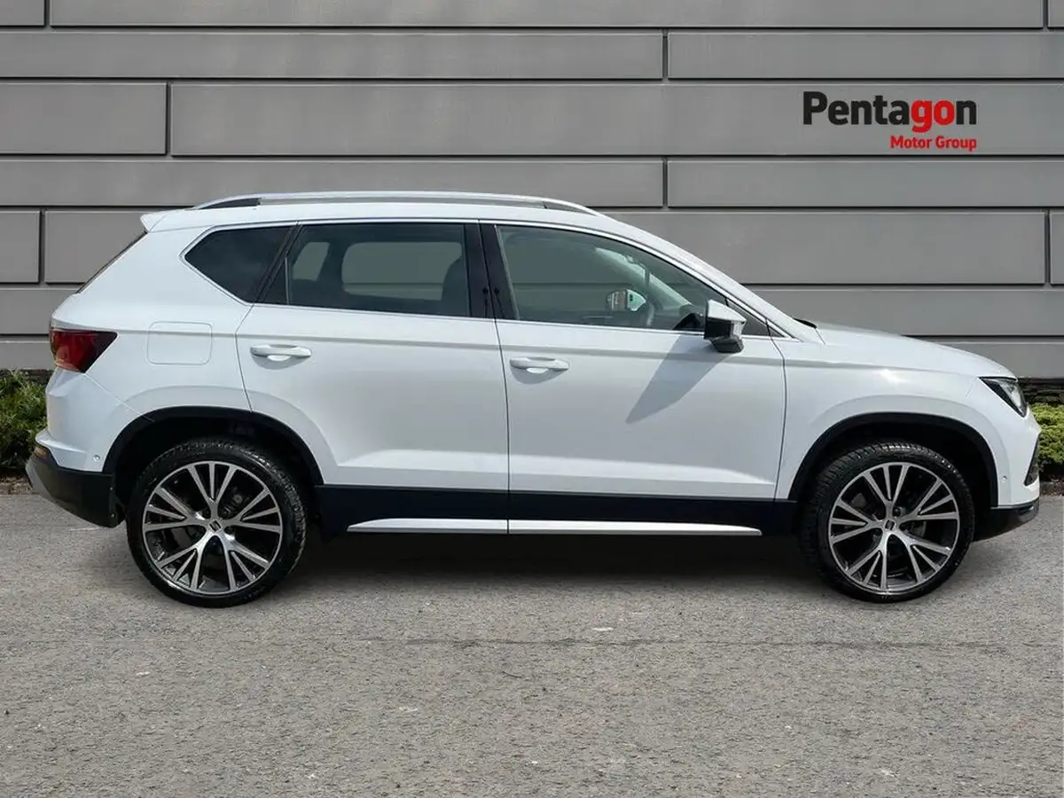 2023-seat-ateca-15-ecotsi-xperience-lux-dsg-big-10
