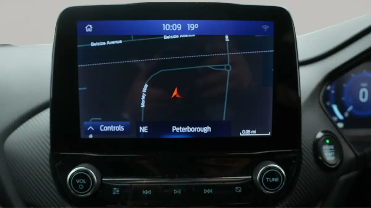 2022-ford-fiesta-10t-st-line-vignale-100ps-5d-big-11