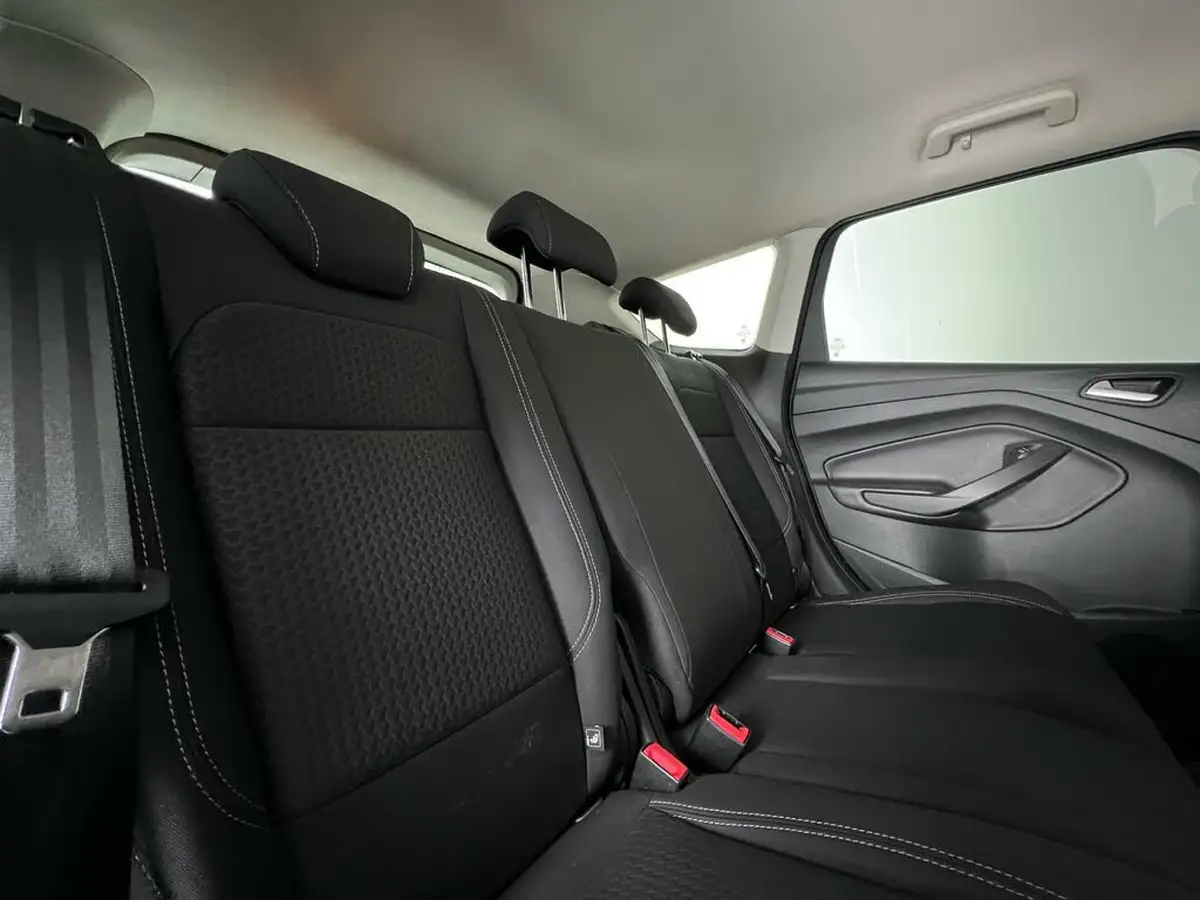 2017-ford-kuga-15tdci-zetec-ss-big-14