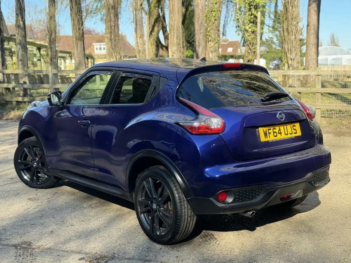 2014-nissan-juke-12-tekna-big-16