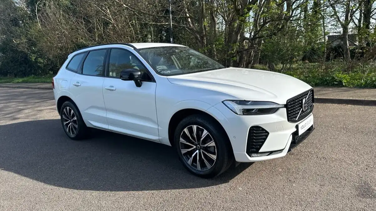 2023-volvo-xc60-20td-b4-plus-big-35