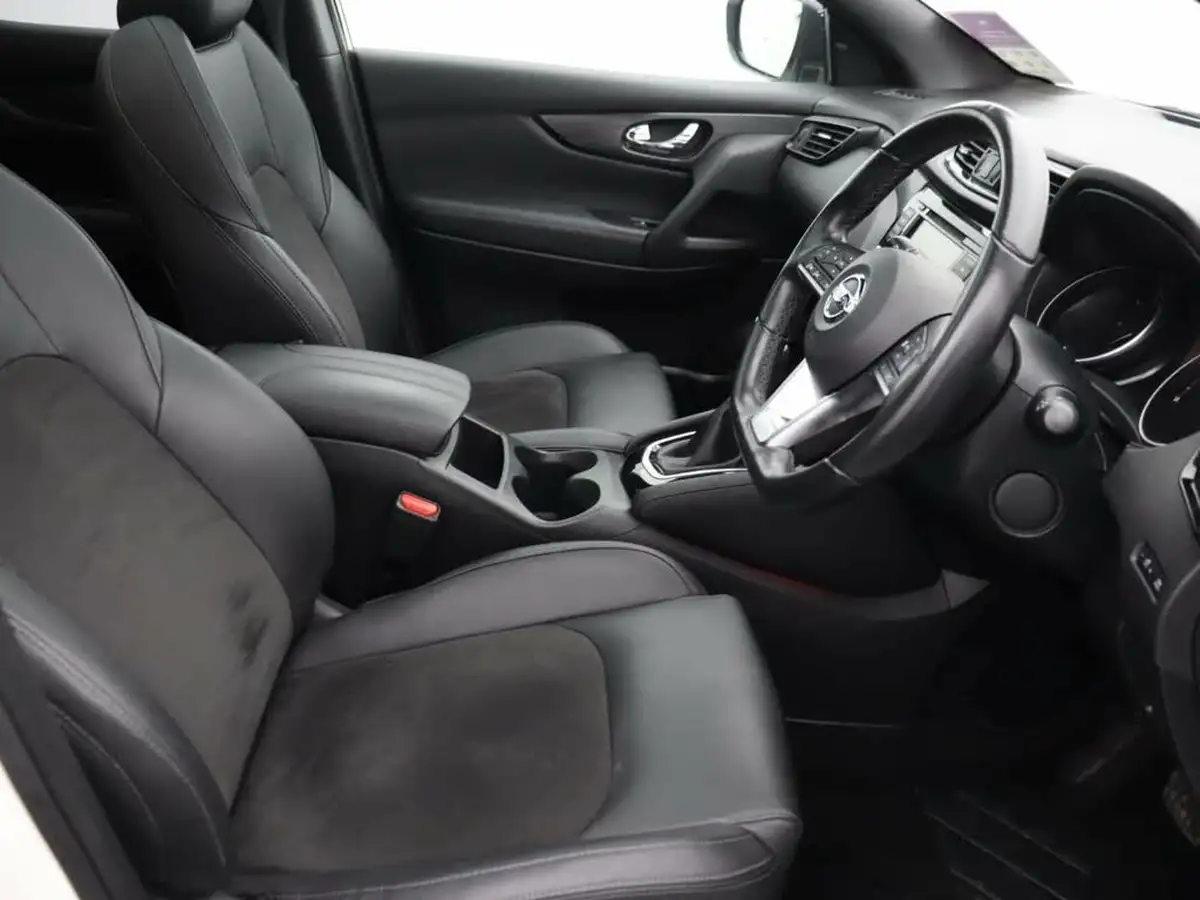2020-nissan-qashqai-13-dig-t-n-tec-160ps-propilotglass-dct-big-12