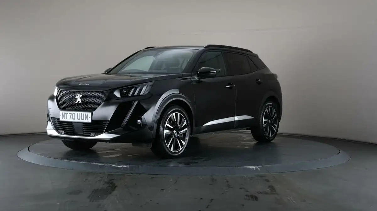 2020-peugeot-2008-suv-e-gt-big-36