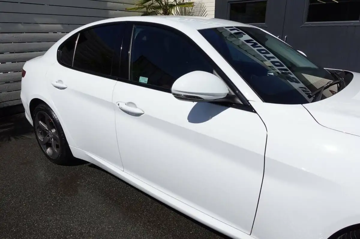 2017-alfa-romeo-giulia-22td-speciale-big-6