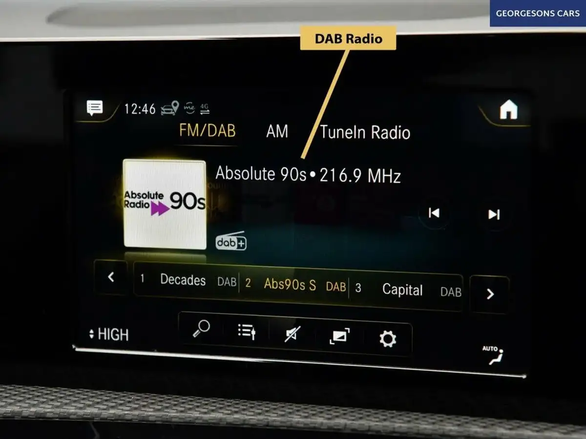 2019-mercedes-benz-a-class-13-a180-se-big-37