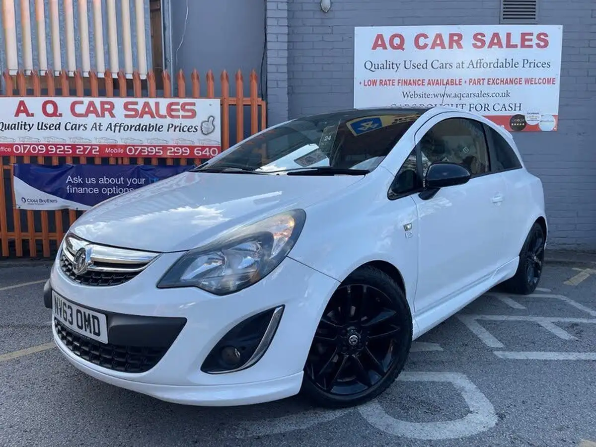2014-vauxhall-corsa-12-3d-big-2