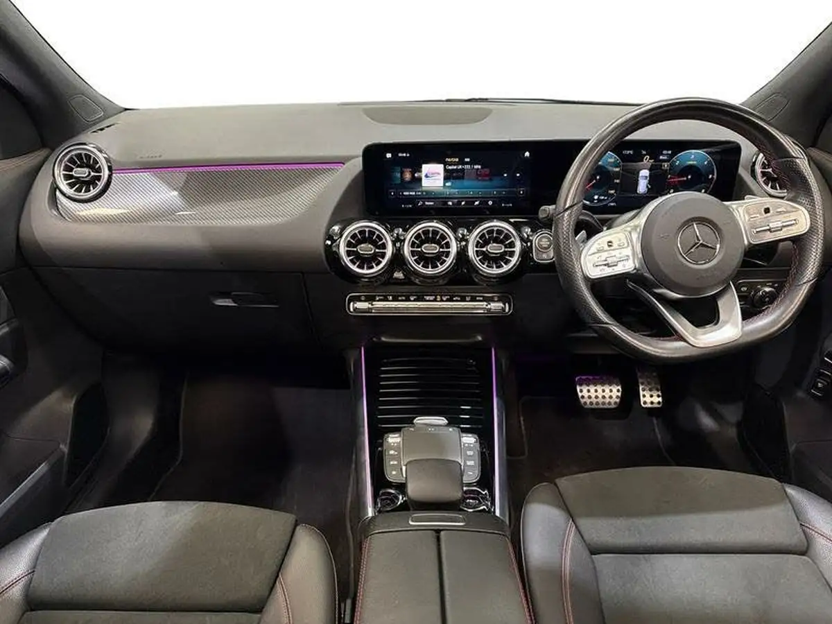 2021-mercedes-benz-gla-class-20d-gla-220d-amg-line-premium-plus-big-9