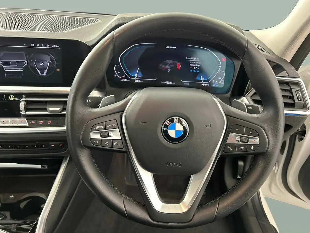2021-bmw-3-series-20-330e-se-pro-saloon-4d-big-25