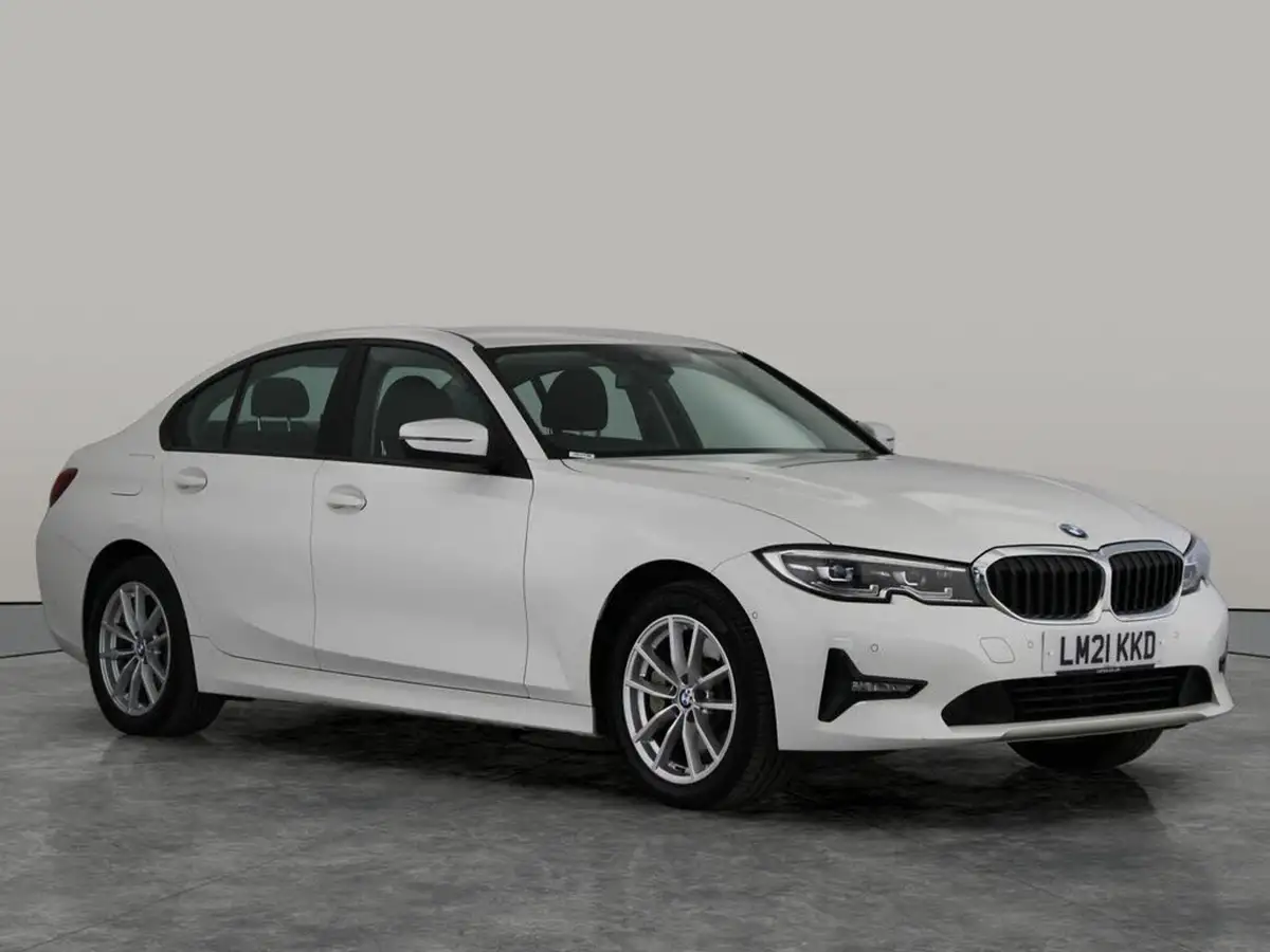 2021-bmw-3-series-20-330e-se-pro-saloon-4d-big-4