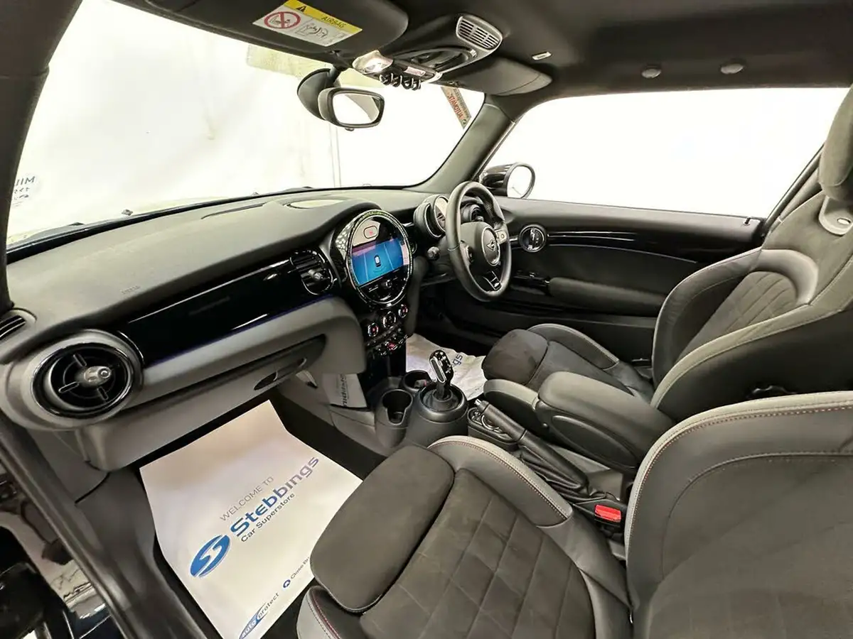 2022-mini-cooper-20-cooper-s-sport-premium-hatchback-3d-auto-big-19
