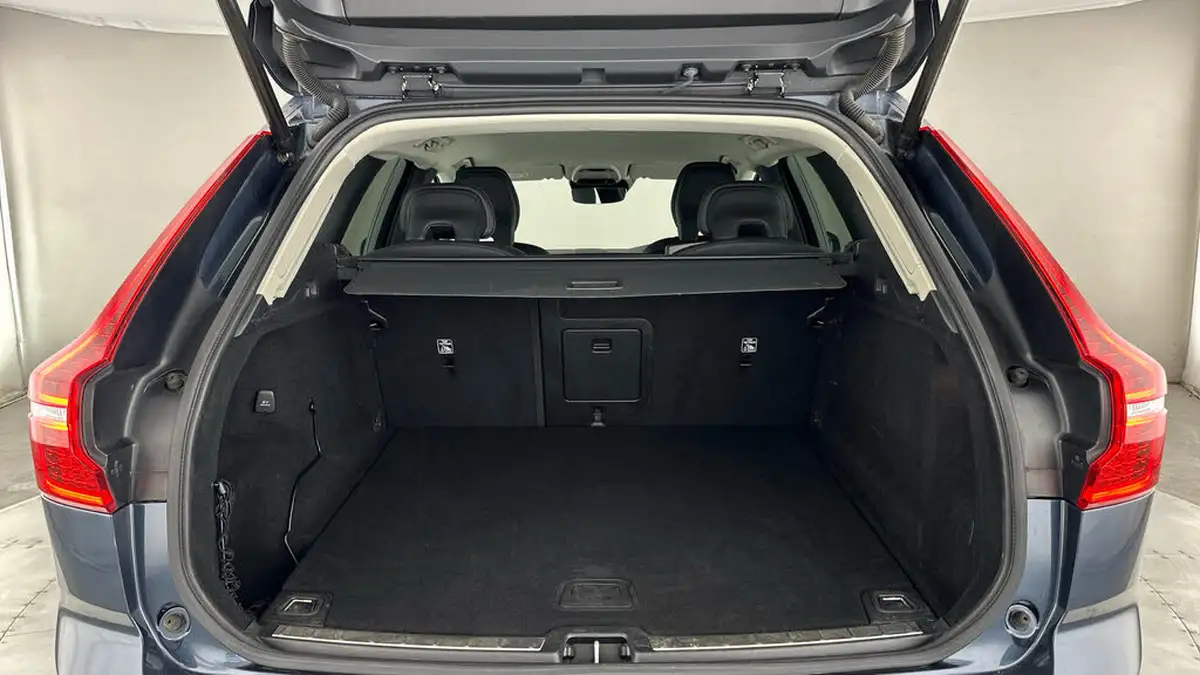 2020-volvo-xc60-20-b5-inscription-awd-big-14