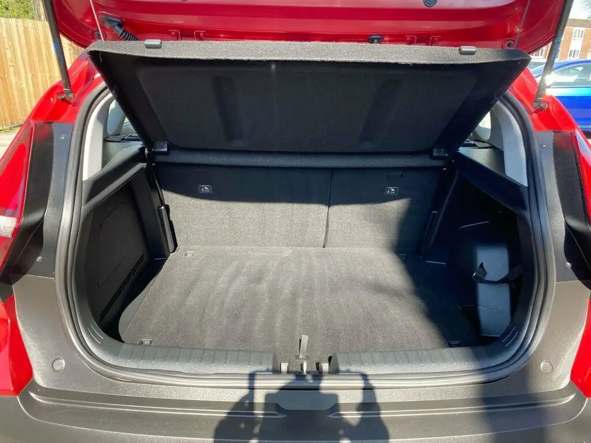 2023-hyundai-bayon-10-t-gdi-se-connect-dct-big-3