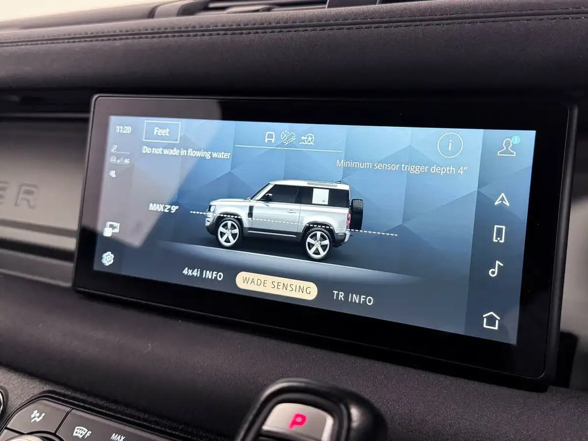 2021-land-rover-90-defender-30-d200-hard-top-standard-90-big-52