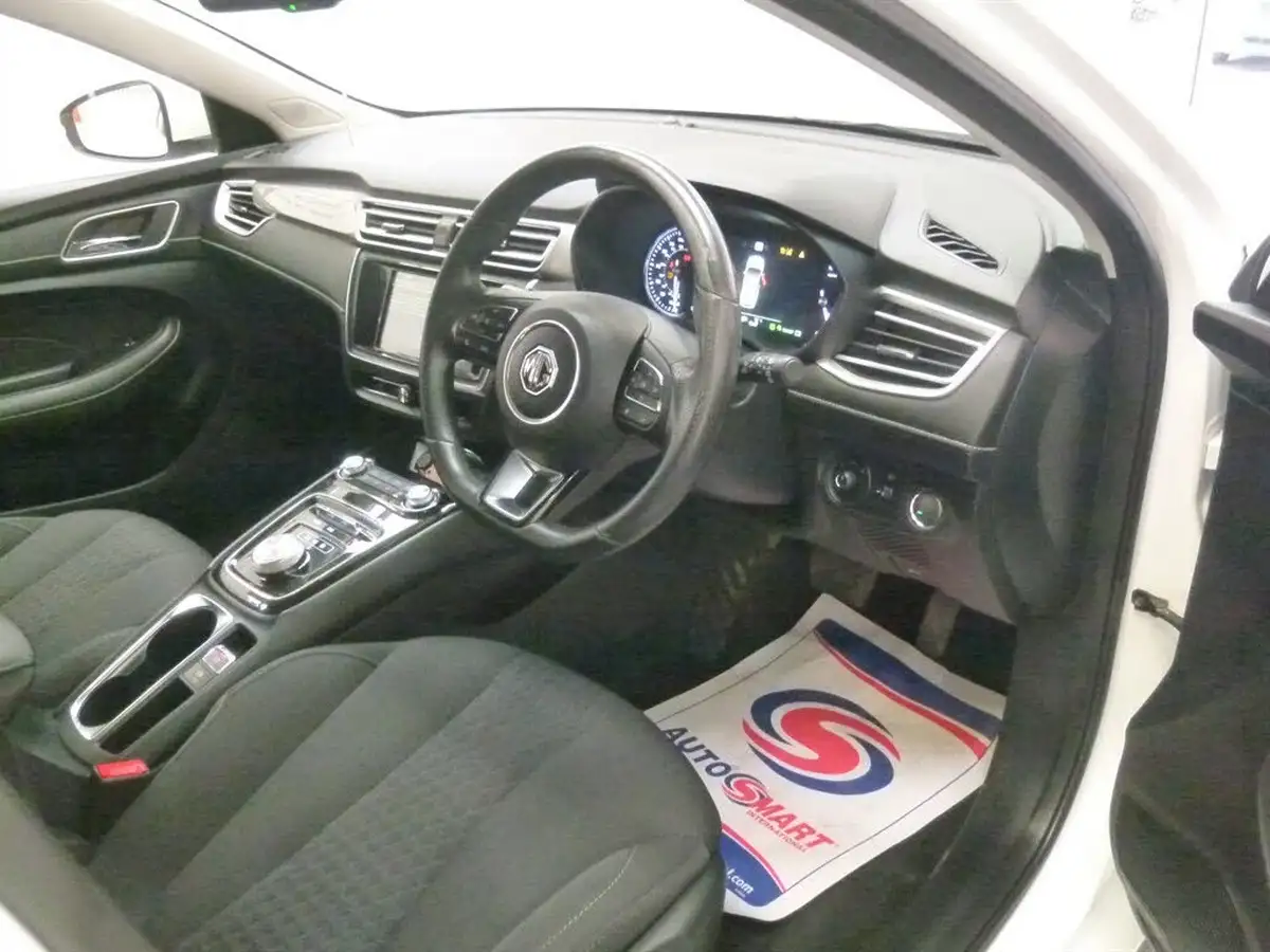 2022-mg-mg5-e-excite-ev-long-range-big-12