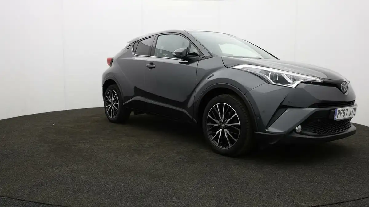2018-toyota-c-hr-12-excel-big-39