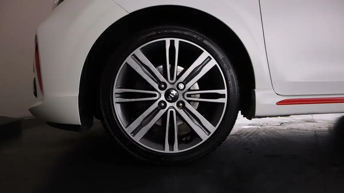 2019-kia-picanto-10-t-gdi-gt-line-s-big-17